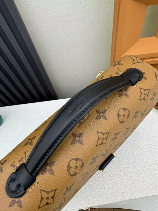 LV-POCHETTE METIS handbag #2050