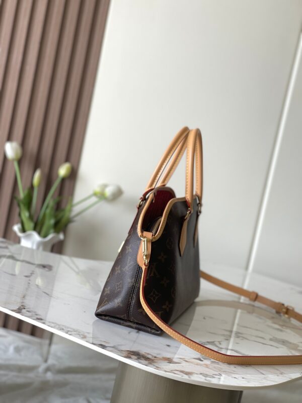 LV-EVER MORE PM#2084