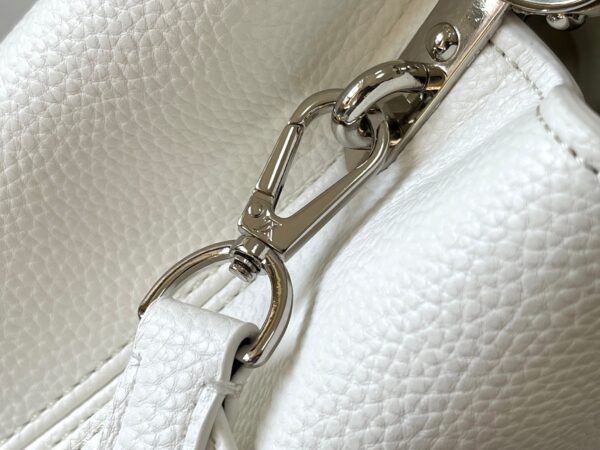 LV-CAPUCINES  BB #2085