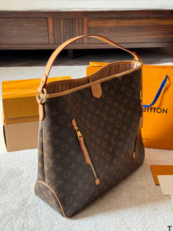 LV-delightful#2094
