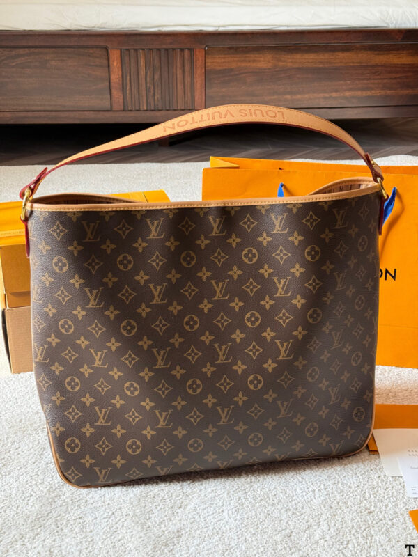 LV-delightful#2094