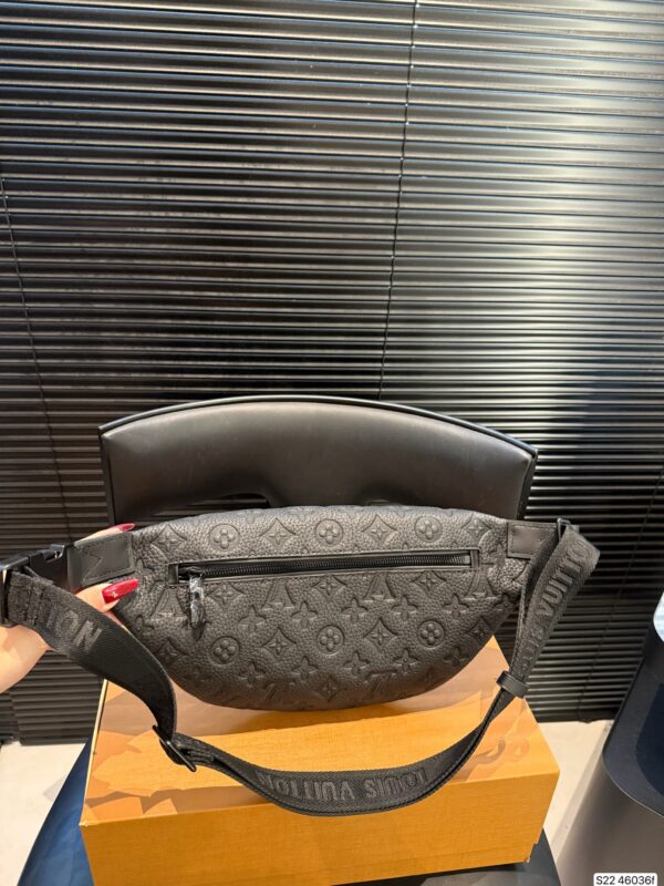 LV-Waist bag/chest bag#2096