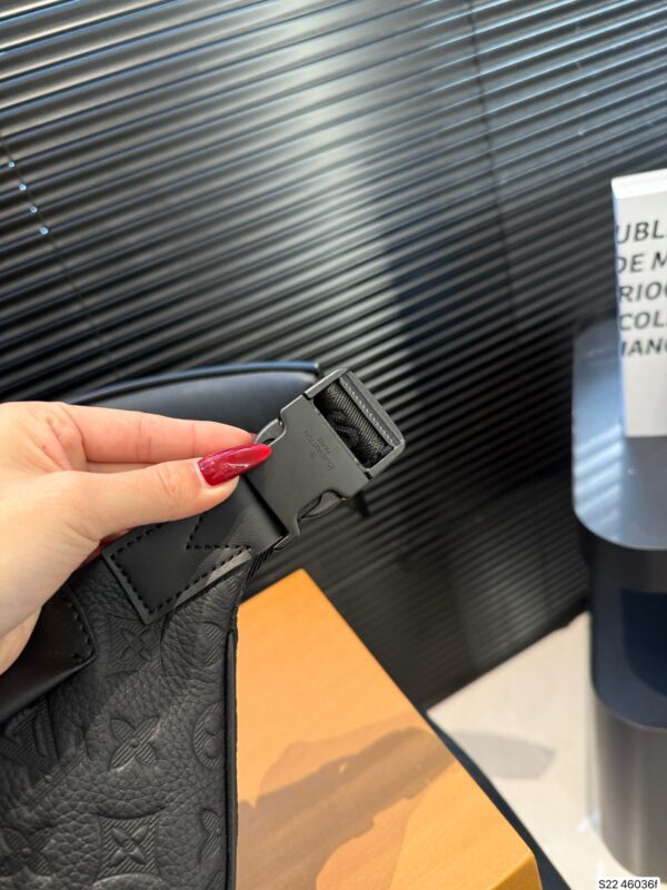 LV-Waist bag/chest bag#2096