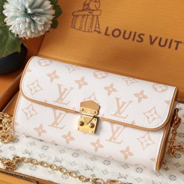 LV-POCHETTE CLLE #2099