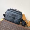 LV-  messenger bag#2103
