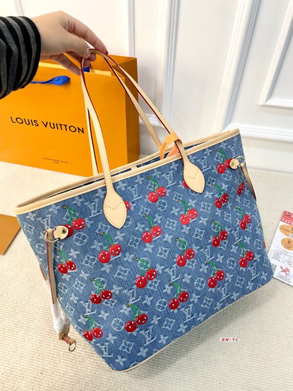 LV-Takashi Murakami collaboration cherry tote bag#2111