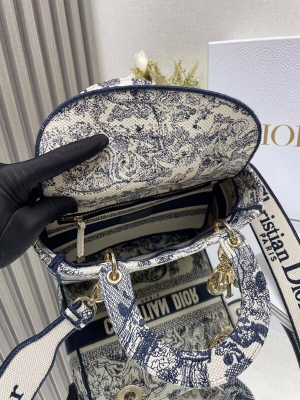 DIOR-Tiger Embroidered Princess Diana Bag#2112