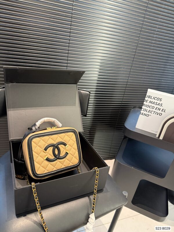 CHANEL-Makeup bag#2113