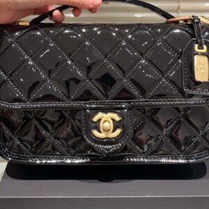 CHANEL-Patent leather messenger bag#2121