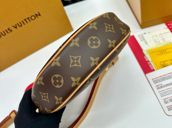 LV-Moon bag#2234