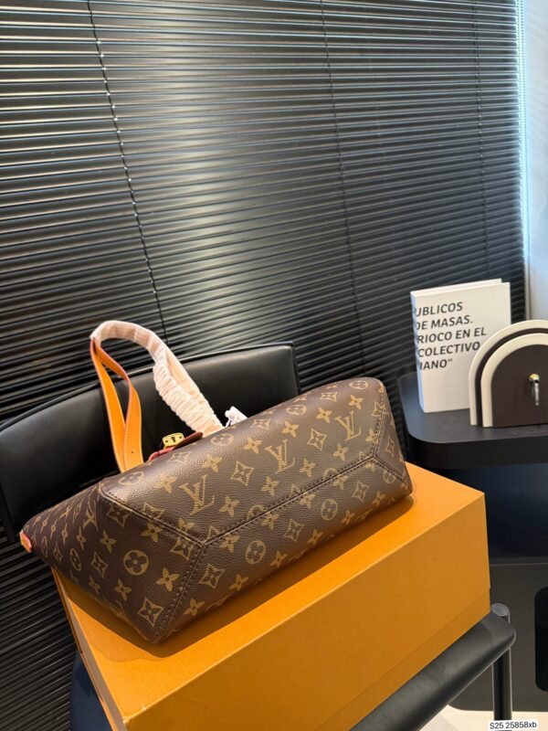 LV-all in  one #2235