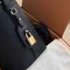 LV- in  bb black bag#2251