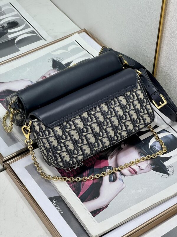 DIOR-Miss Daisy # 2283