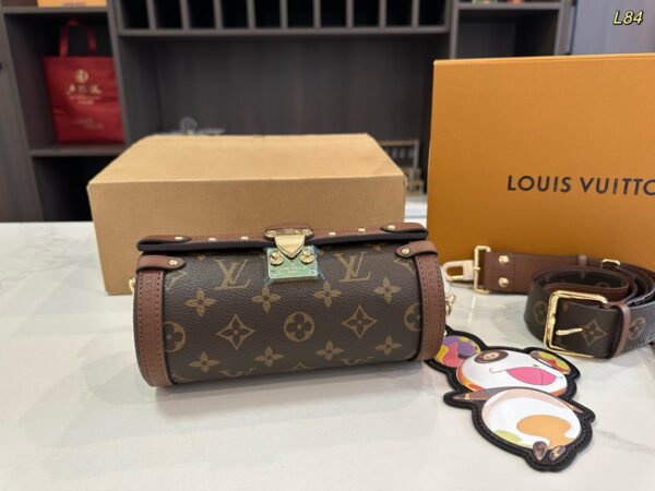LV-Papillon   trunk  #2286