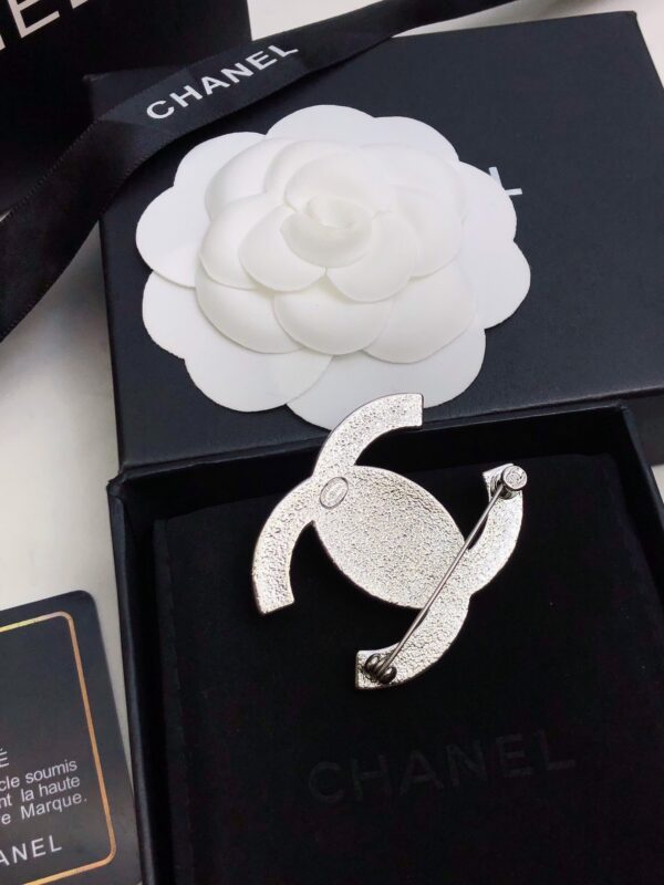 CHANEL-Diamond Brooch #2313