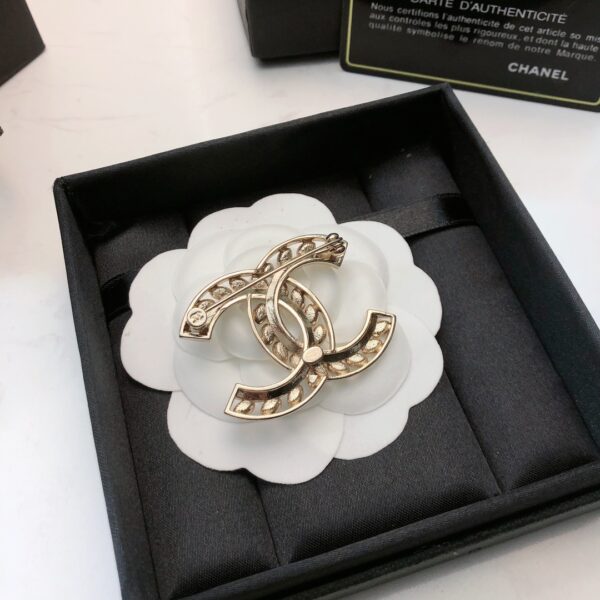 CHANEL-Diamond-studded Brooch # 2314
