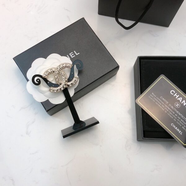 CHANEL-Diamond-studded Brooch # 2314