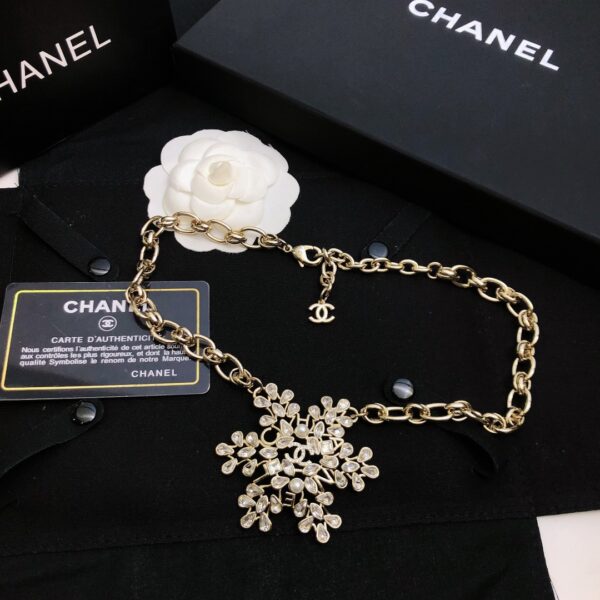 CHANEL-Snowflake Diamond Necklace #2321