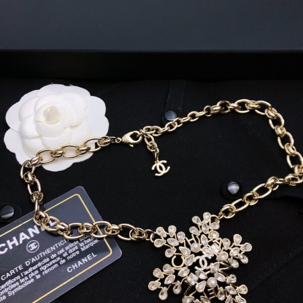 CHANEL-Snowflake Diamond Necklace #2321