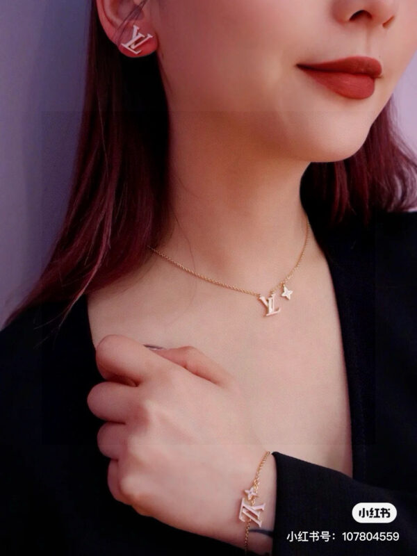 LV-Letter Necklace #2330