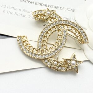 CHANEL-Star-shaped Rhinestone Brooch #2334