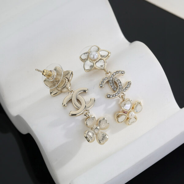 CHANEL-flower earrings #2338