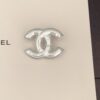 CHANEL-platinum resin brooch #2339