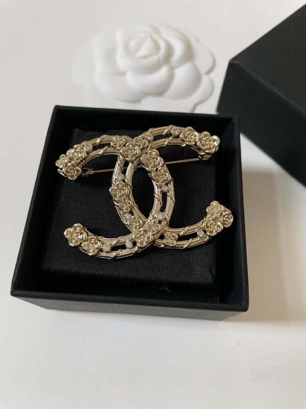 CHANEL-hollowed carving #2344