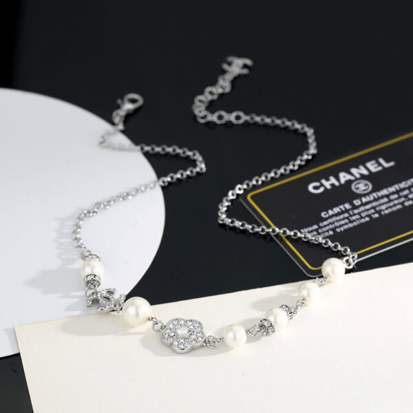 CHANEL-Pearl Clavicle Chain #2351