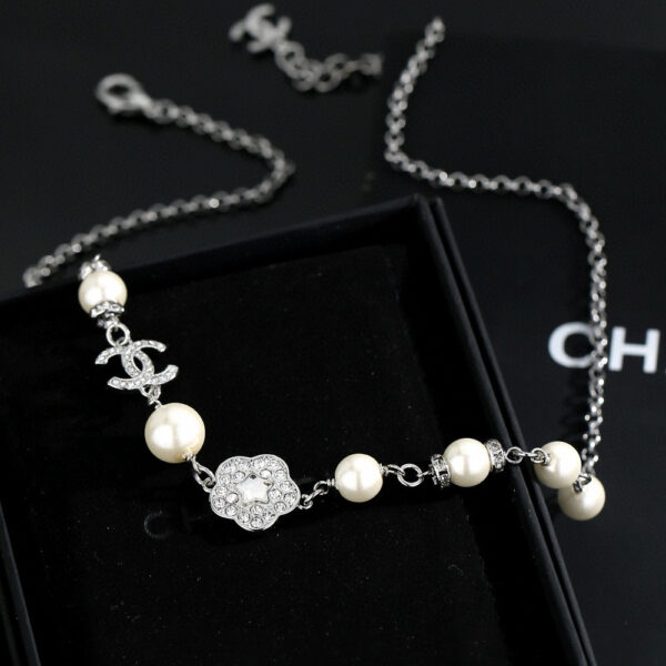 CHANEL-Pearl Clavicle Chain #2351