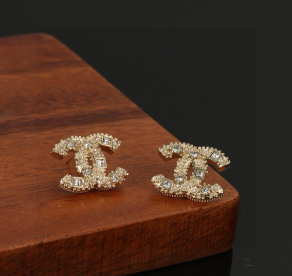 CHANEL-Pavé Diamond Stud Earrings #2354