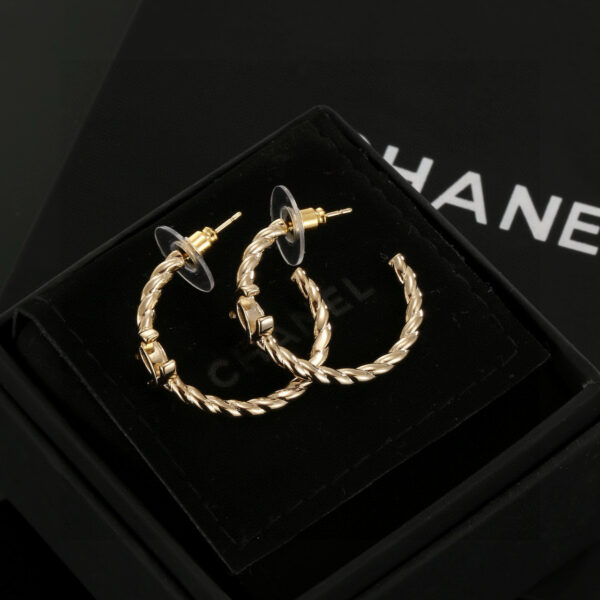 CHANEL-Large Earrings #2355