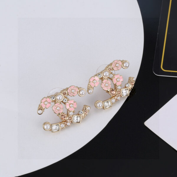 CHANEL-Pink Flower Diamond Earrings #2356