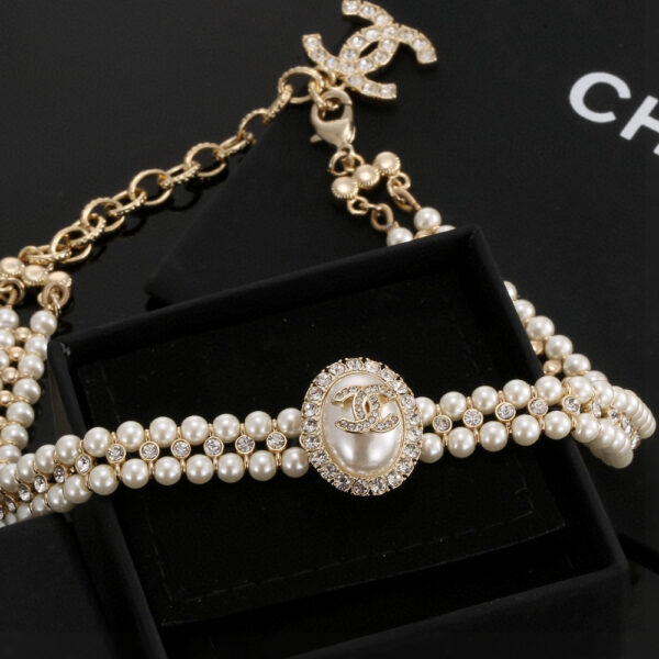 CHANEL-Oval Diamond-Embedded Double-Layer Necklace #2357
