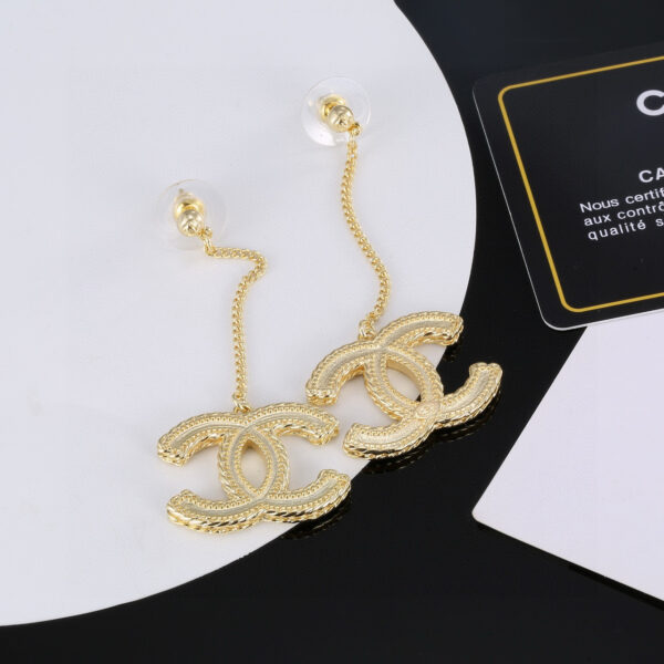 CHANEL-Earring Pendant #2359