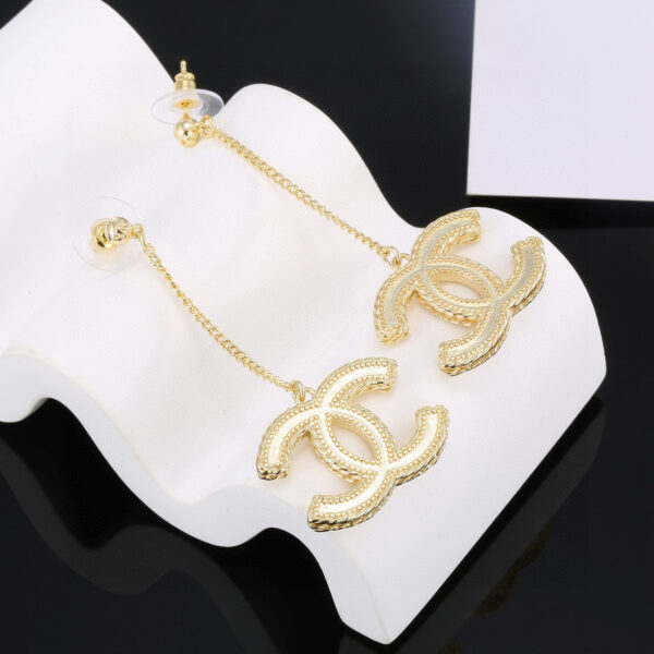 CHANEL-Earring Pendant #2359