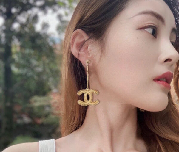 CHANEL-Earring Pendant #2359