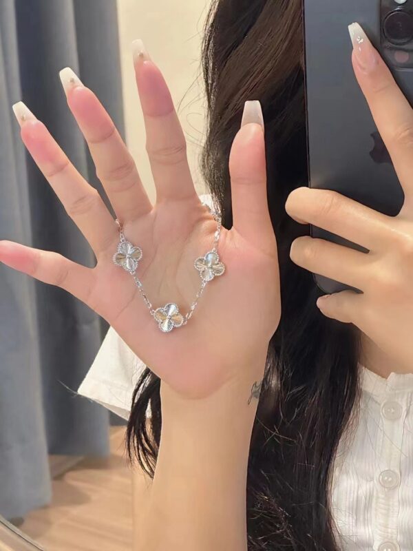 Van Cleef & Arpels  Laser Cherry Blossom Color Bracelet #2365