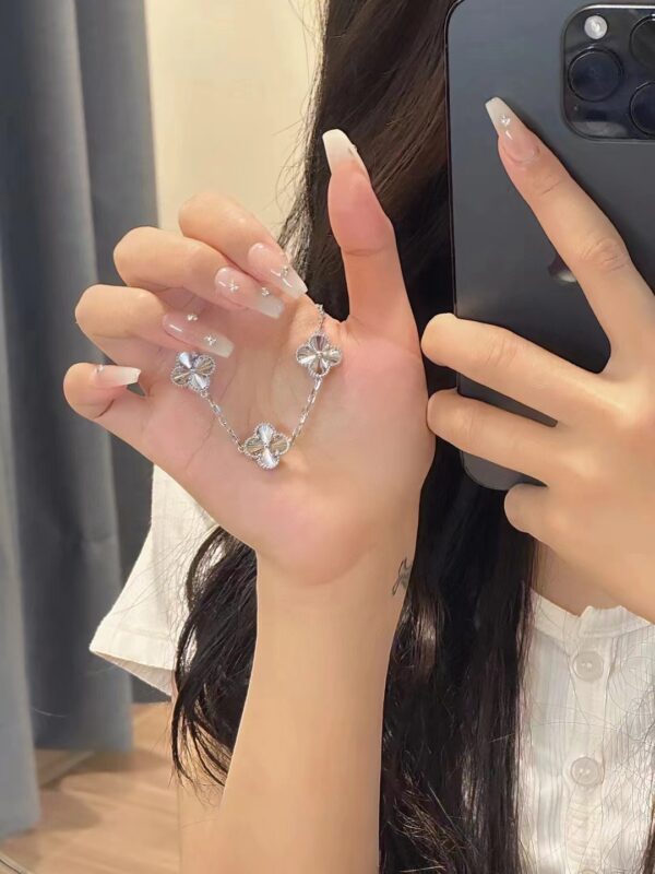 Van Cleef & Arpels  Laser Cherry Blossom Color Bracelet #2365