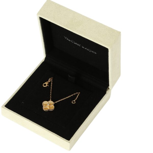 VAC-Alhanmbra Gold #2386