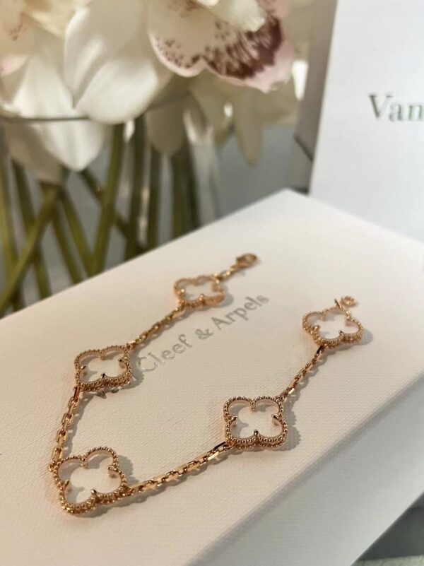 Van Cleef  Arpels  #2393