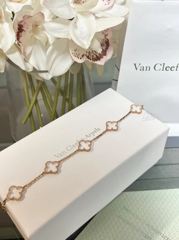 Van Cleef  Arpels  #2393