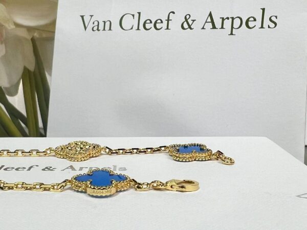 Van Cleef  Arpels #Blue Chalcedony Minimalist Diamond Bracelet  #2394