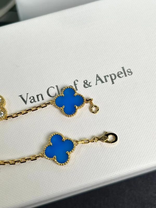 Van Cleef  Arpels #Blue Chalcedony Minimalist Diamond Bracelet  #2394