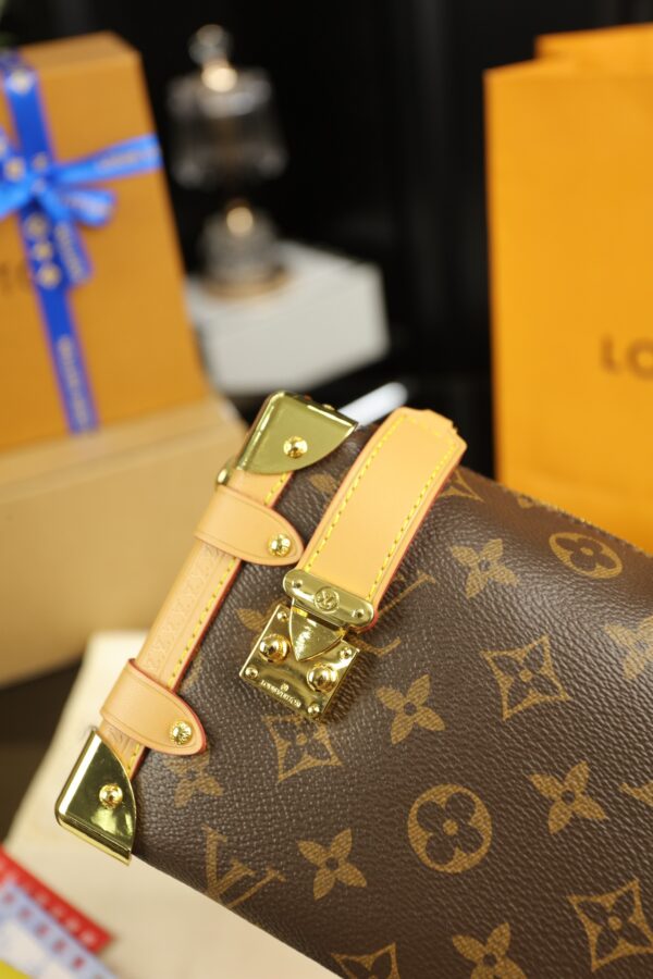 LV-Side Trunk #2064