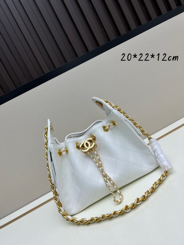 CHANEL-HOBO#2068