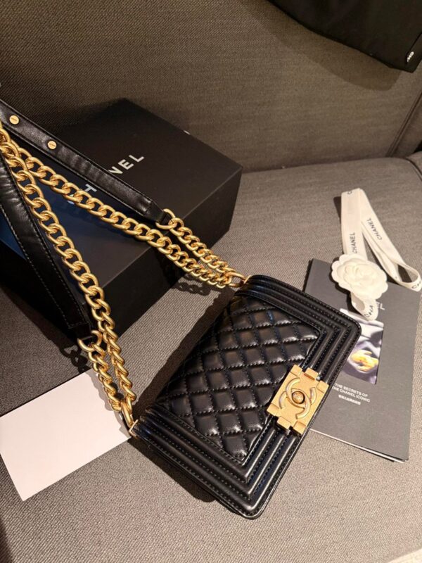 CHANEL-leboy 24 ss #2118