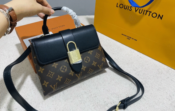 LV -LOCKY BB  #2131