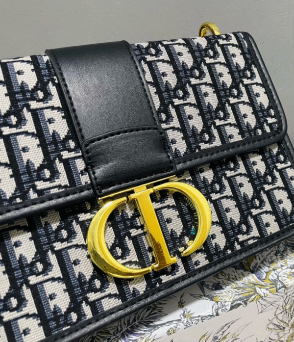 DIOR-Montaigne Chain Style#2132