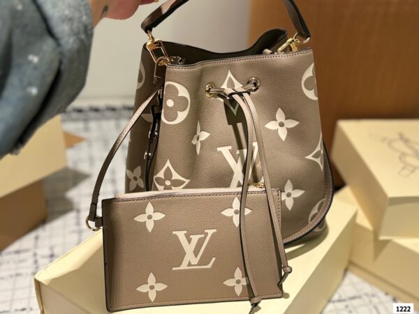LV-Bucket Bag#2135